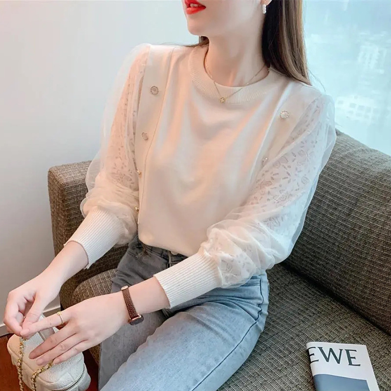 Lace Sleeve Knit Sweater for Women, New Spring Style, Round Neck, Versatile, Age-Reducing Top, Loose Korean Style Outerwear Base Shirt
