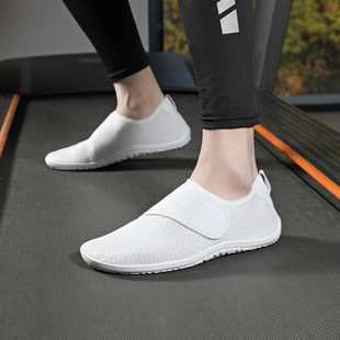 Spring and Summer Cross-Border Soft-Soled Men's and Women's Sports Shoes Indoor Sports Fitness Shoes Non-Slip Beach Shoes Treadmill Shoes Black