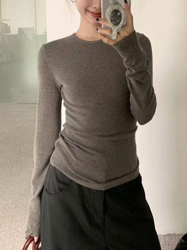 白色内搭长袖上衣女春秋单穿t恤修身紧身正肩打底衫配大衣深秋冬|undefined