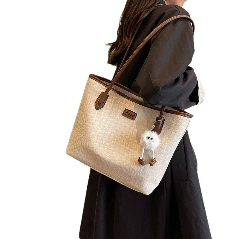 Capacious shoulder bag, one-shoulder bag for leisure, for students