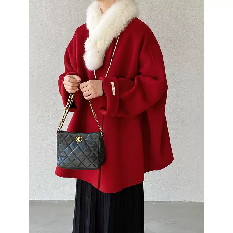 江左 新年战袍 小香风双面羊毛大衣女冬中长款狐狸毛圣诞外套9838