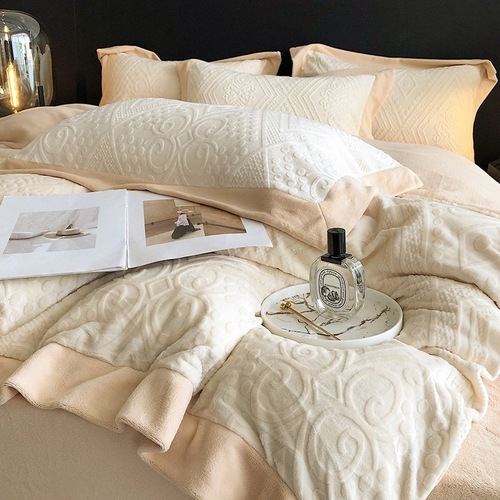 Class A milk velvet four-piece bedding set coral velvet quilt cover winter warm thickened double-sided velvet flannel Nantong City
