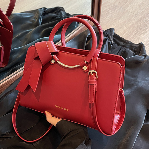 High-end Wedding Bag for Women, New Model Crossbody Bag with Large Capacity, Commute Red, Wedding Bride Handbag, Single Shoulder Bag