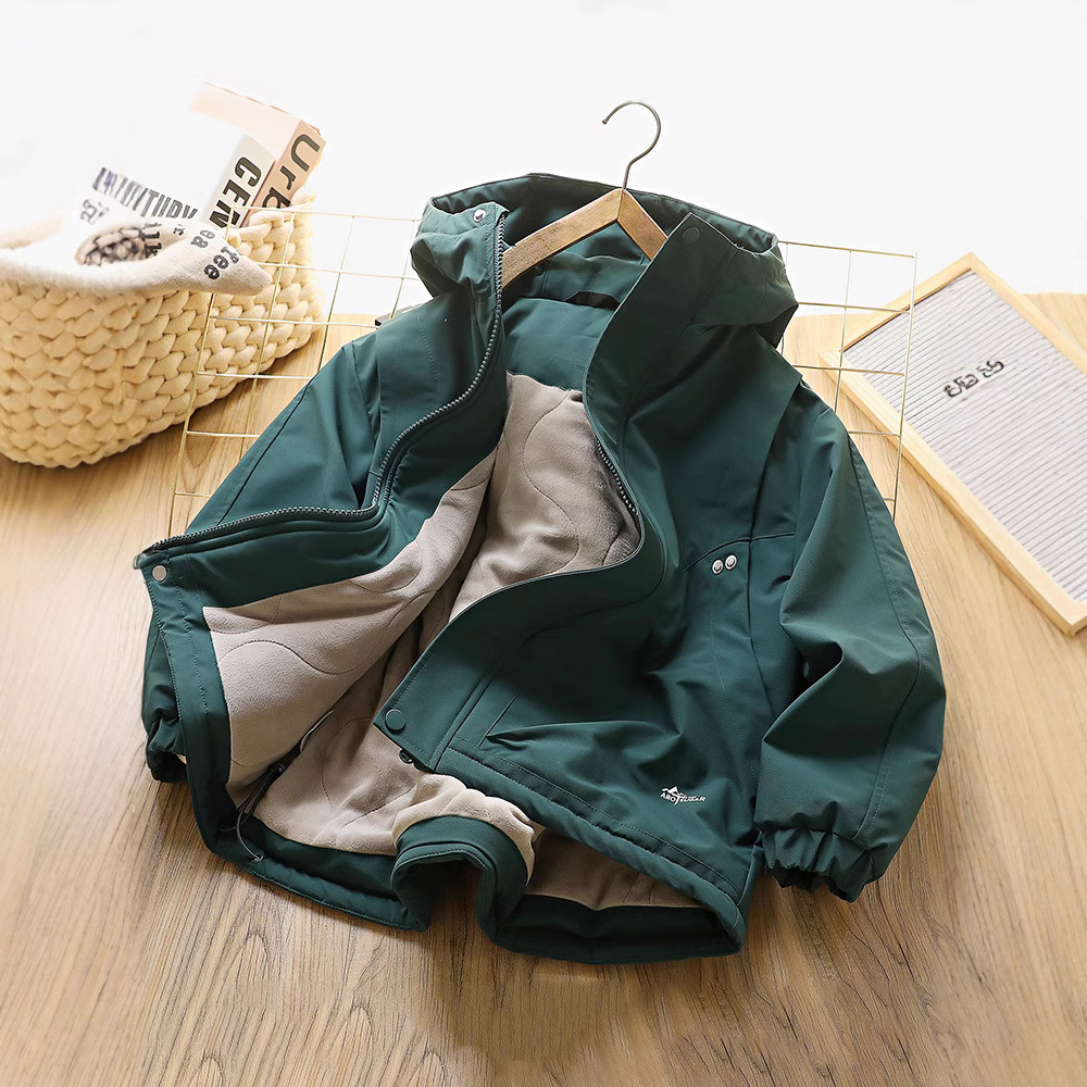 소년의 겨울 퀼트 충전 옷 2024 새로운 어린이 후드 밀도 벨벳 카디건 대형 어린이 발수 재킷