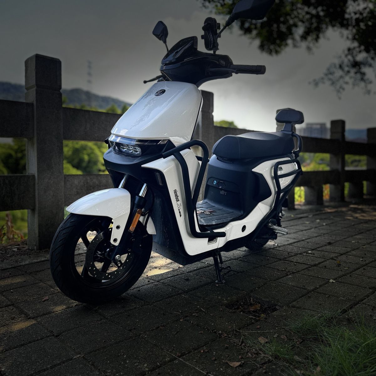 Suitable for Ninebot Electric Scooter E Series Bumper Guard Anti-Collision Modification Accessories Ninebot Electric Scooter E Series Bumper Guard