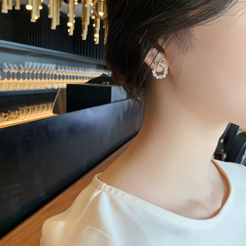 Chic Butterfly Knot  New Trend Earrings, Internet Celebrity Quality Stud Earrings, 925 Pure Silver, Silver Needle Korean Earrings