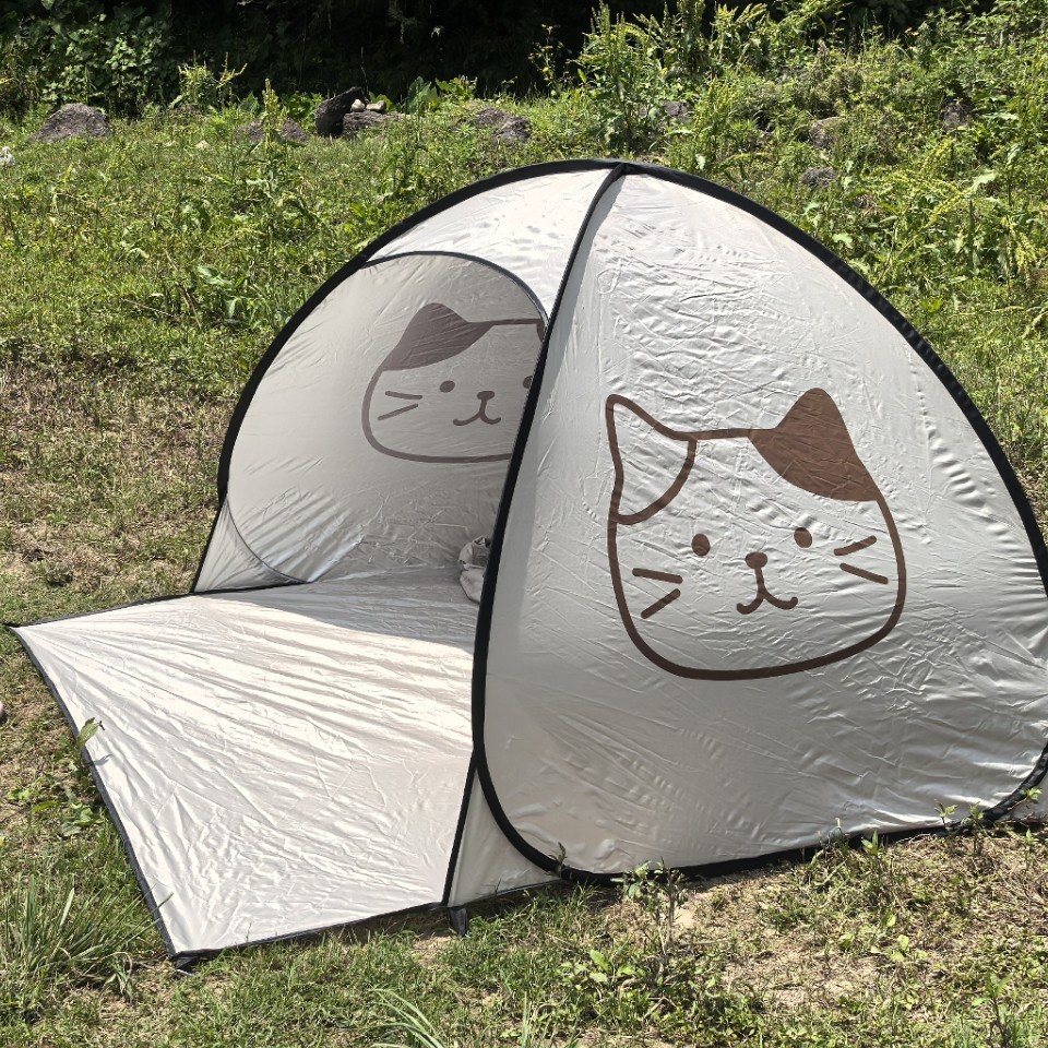 공장 직판 공원 야외 빠른 설치 텐트 해변 차양 햇빛 차단 휴대용 해변 캠핑 도매 캠핑용 2인용