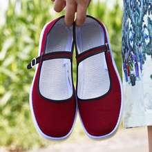 ���Ľq�޲�ŮЬţ���Ůʿ�ֹ��Ͼ��p��Ь�\�ڲ�ɫһ�ֿێ��ڲ�Ь