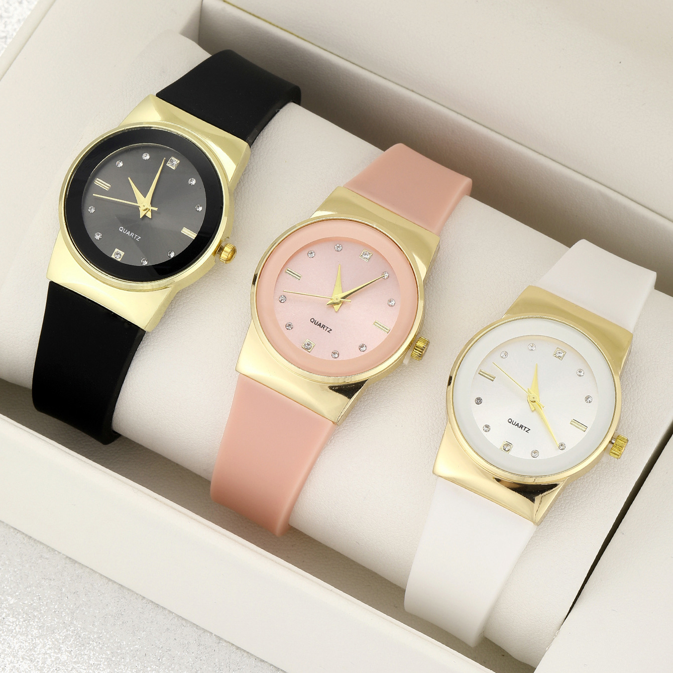 Πακέτο 3 τεμαχίων 2024 Νέο ρολόι μόδας Γυναικείο ρολόι Γυναικείο ρολόι Φοιτητικό ρολόι Κορεατικό στυλ Casual ρολόι_voghion.com