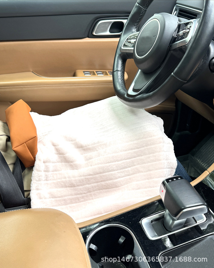 Cross-Border Car Leg Thickened Warm Blanket Cover Blanket Knee Warmer Blanket Car Interior Supplies Seat Belt