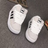 Классические низкие комфортные кроссовки для влюбленных, из натуральной кожи