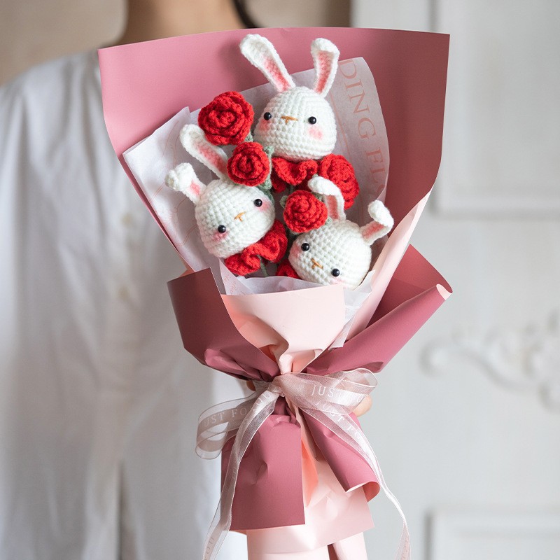 M33 cartoon bouquet rabbit