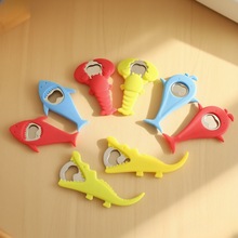 可爱鲨鱼啤酒冰箱贴开瓶器创意不锈钢酒起子硅胶开酒器