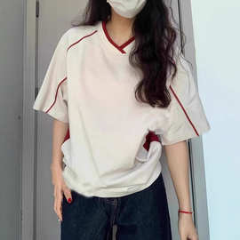 国潮牌oversiz撞色线条V领短袖t恤女夏季新款美式宽松运动风上衣