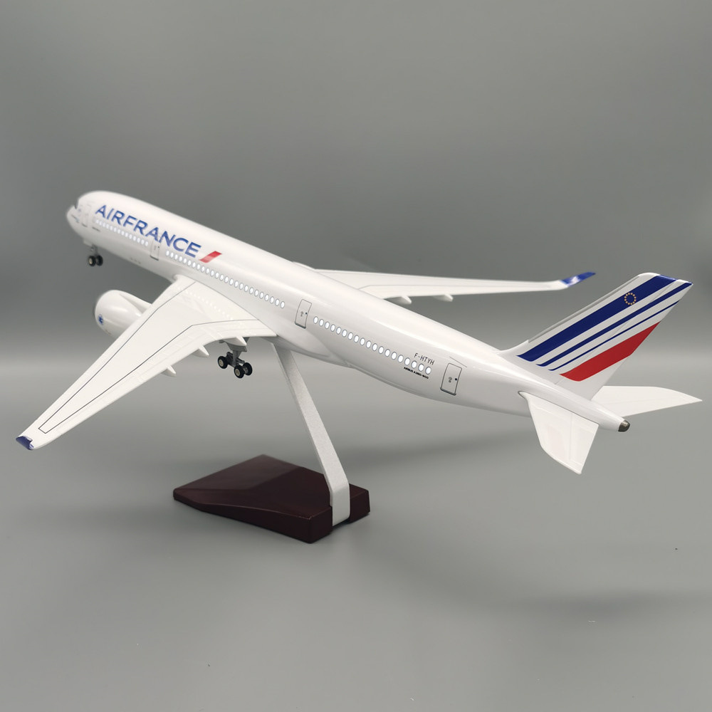 Emirates Scale 1:160 46cm A380 Emirates Modelo de avión de simulación ligera