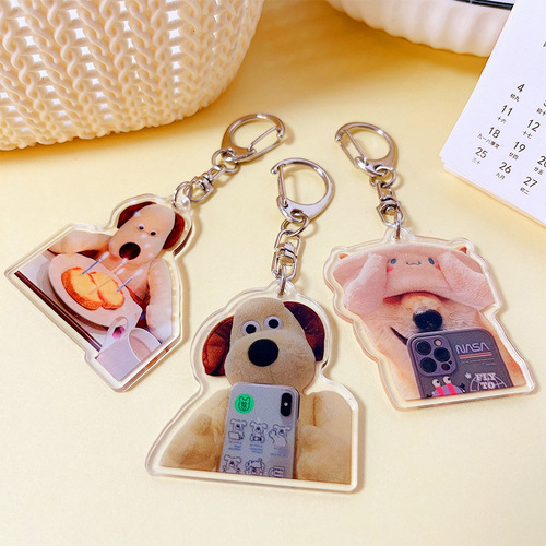 Cartoon cute retro leader dog peripheral acrylic keychain couple bag mobile phone decoration key chain small pendant