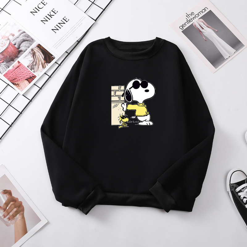 Shrimp skin Autumn and Winter Snoopy creative cartoon cross-border foreign trade fleece-lined sweater loose all-match fashion brand casual women