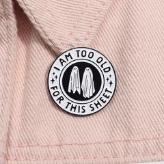 創意設計暗黑朋克風萬聖節系列徽章小飾品卡通白色小幽靈圓形胸針