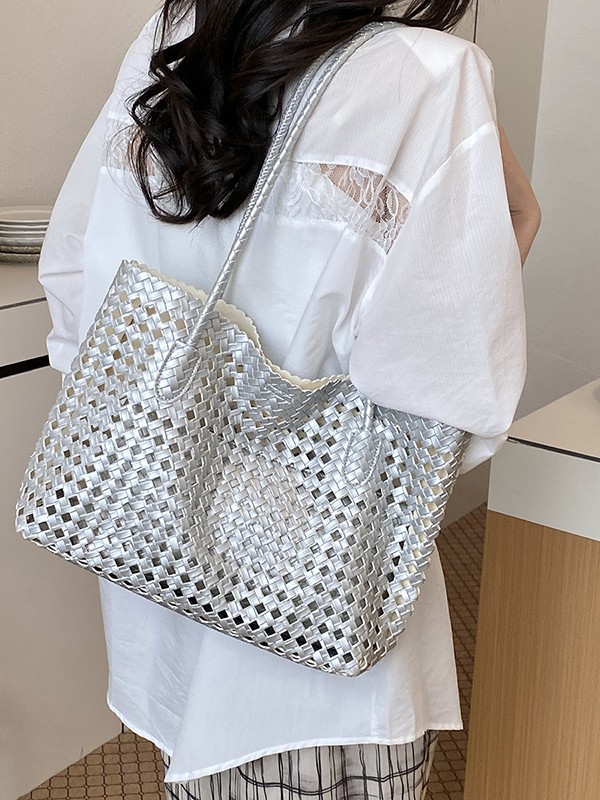 Bolsa de tejido de gran capacidad para mujeres 2026 verano nuevo nicho de moda bolsa de cesta de verduras huecadas bolsa de viaje ocio tote image 5
