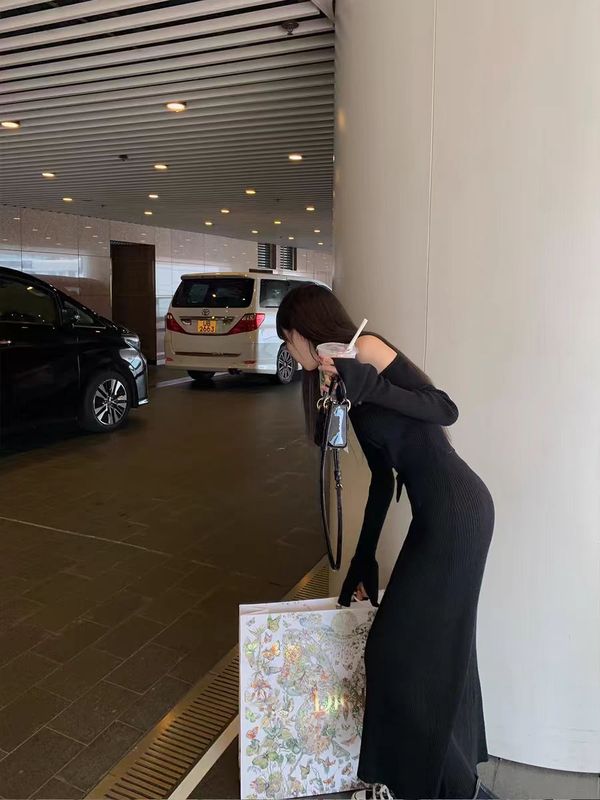 早安樊樊 温柔韩系氛围感微喇袖口针织上衣+半身裙套装女春两件套|undefined