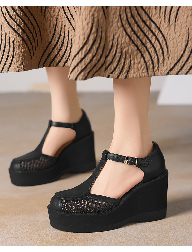 Sandal nữ cao gót đế dày 9,5 cm quai ngang khóa T — đen chi tiết 1