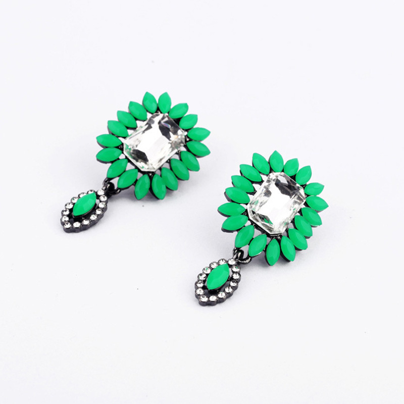 Fashion Korea Creative Fluorescent Flower Inlaid Rhinestone Earrings Wholesale Nihaojewelry display picture 9