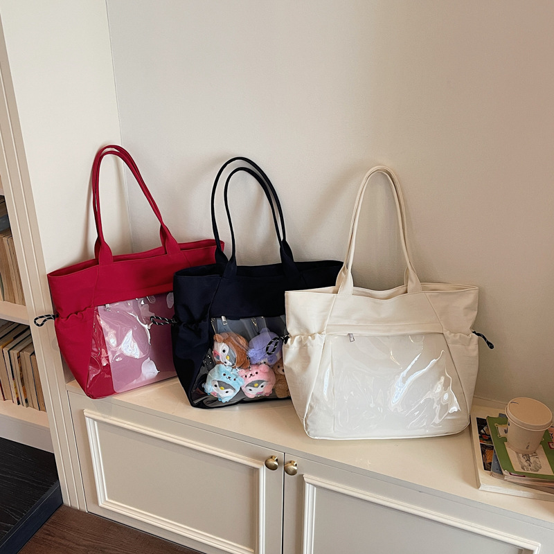 Japanese capacious shoulder bag