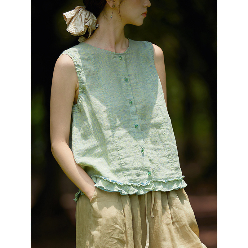 Gjcp 100% Yarn-Dyed Linen Fresh Fine Plaid Vest with Exquisite Lace and Slimming Look Holiday Sleeveless Shirt