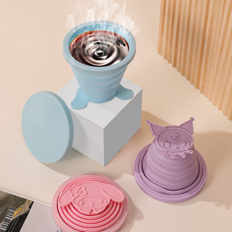 Travel Outdoor Portable Silicone Folding Water Cup, Reusable Folding Water Bottle, Compressible Portable Cup, Candy Color Travel Outdoor Portable Silicone Folding Water Cup, Reusable Folding Water Bottle, Compressible Portable Cup, Candy Color