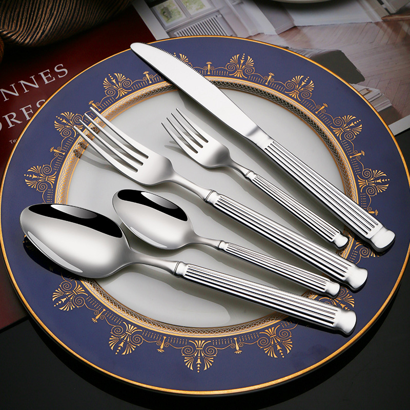 국경 간 스테인레스 스틸 로마 기둥 식기 티타늄 서양 스테이크 나이프, 포크 및 스푼 5개 메인 세트