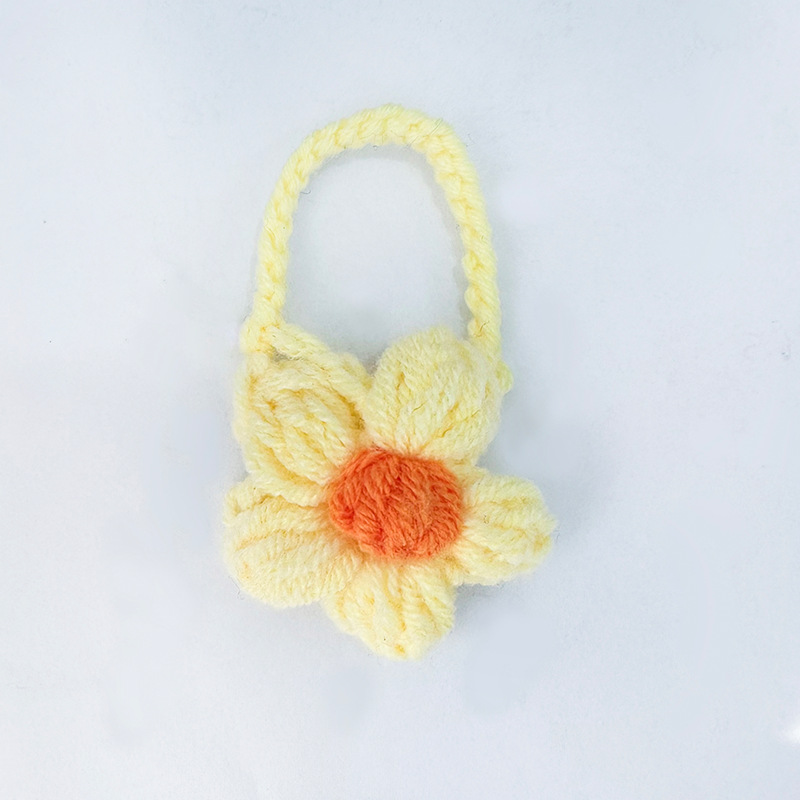 라이트 옐로우 퍼프 플라워 숄더백