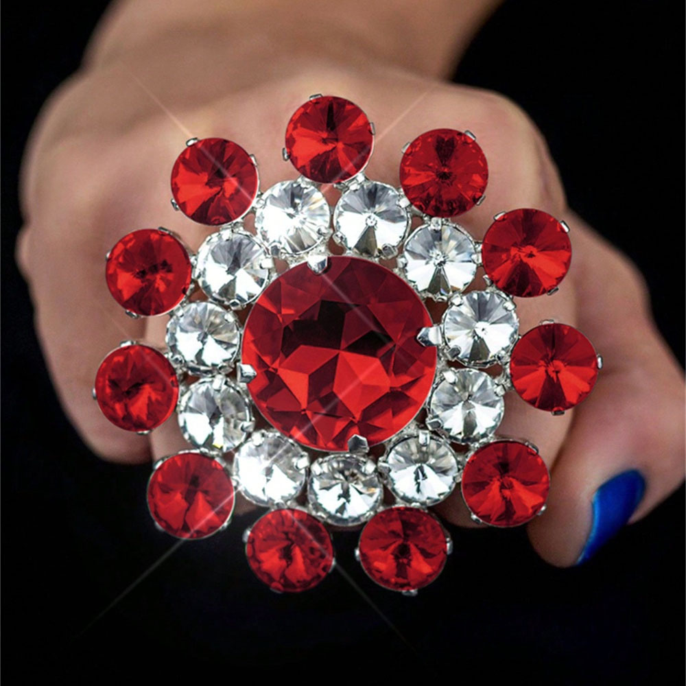 Fashionable beach ring