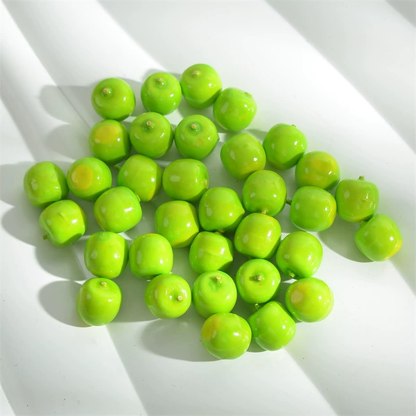 Green apple