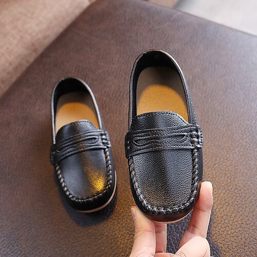 Girls 'leather shoes Korean spring and autumn new children's small leather shoes with soft soles for small and medium-sized children's Internet celebrity all-matching Moccasin-bean shoes trend