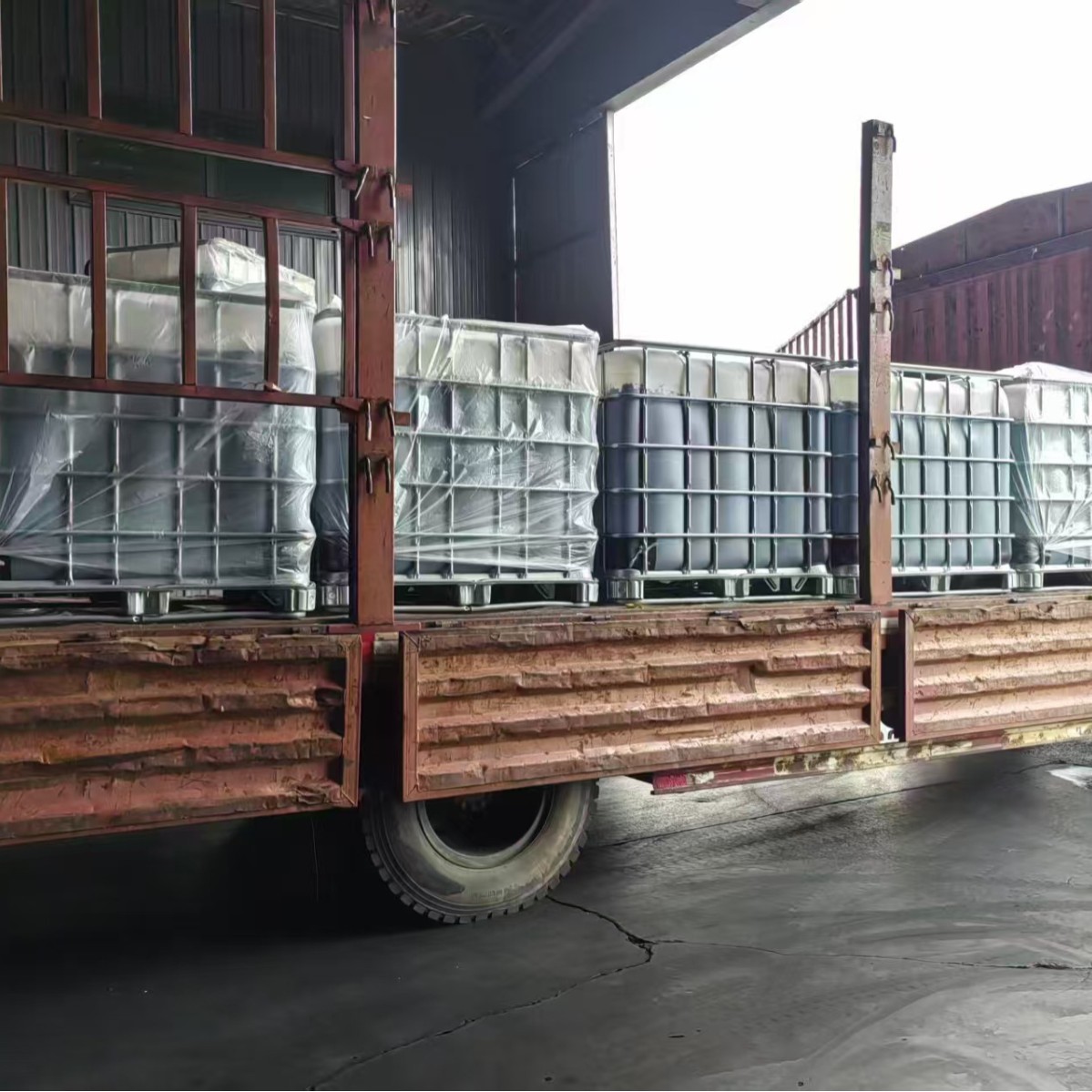 直供复合肥染色黑色浆 遮盖力强、染色均匀、与肥料颗粒结合牢固