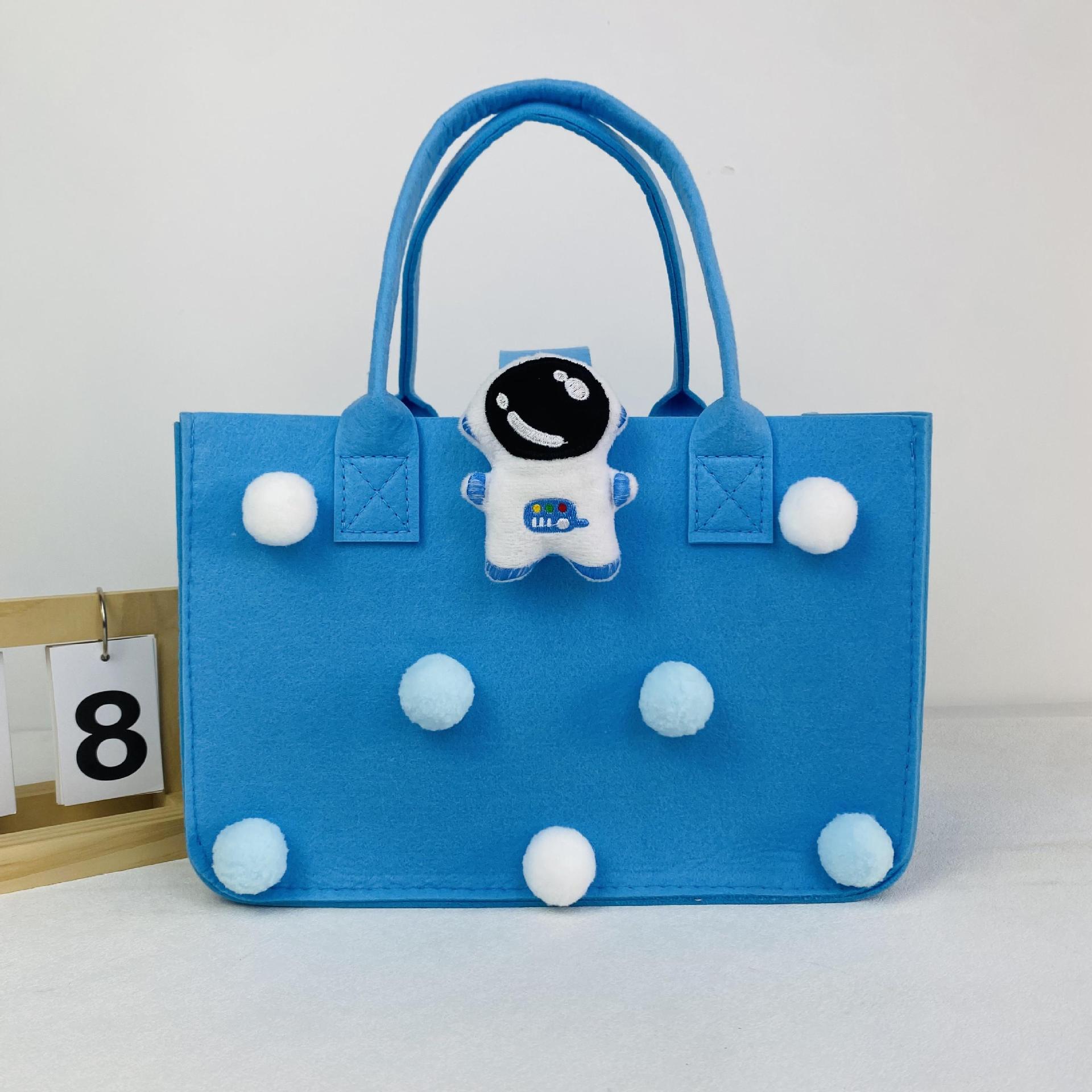 푸른 우주 비행사; 30*20*18cm