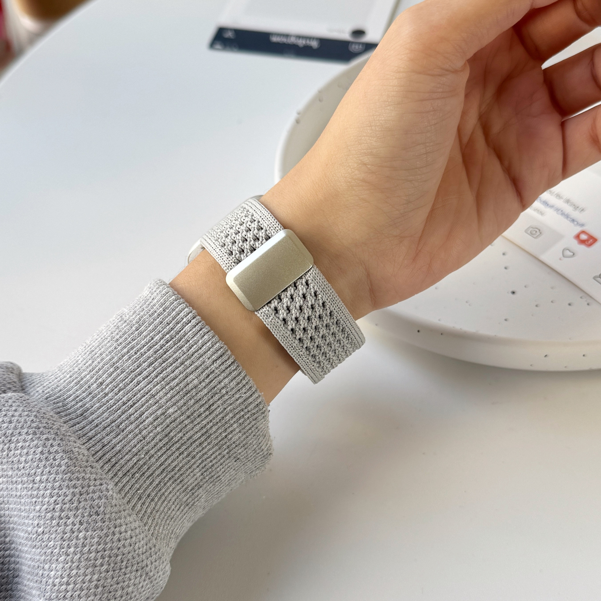 35g Weight Apple Smart Watch Magnetic Strap Classification Nylon Material Solid Color Pattern Fashion style Style Fashion Style Solid Color Apple Smart Watch Magnetic Strap 37