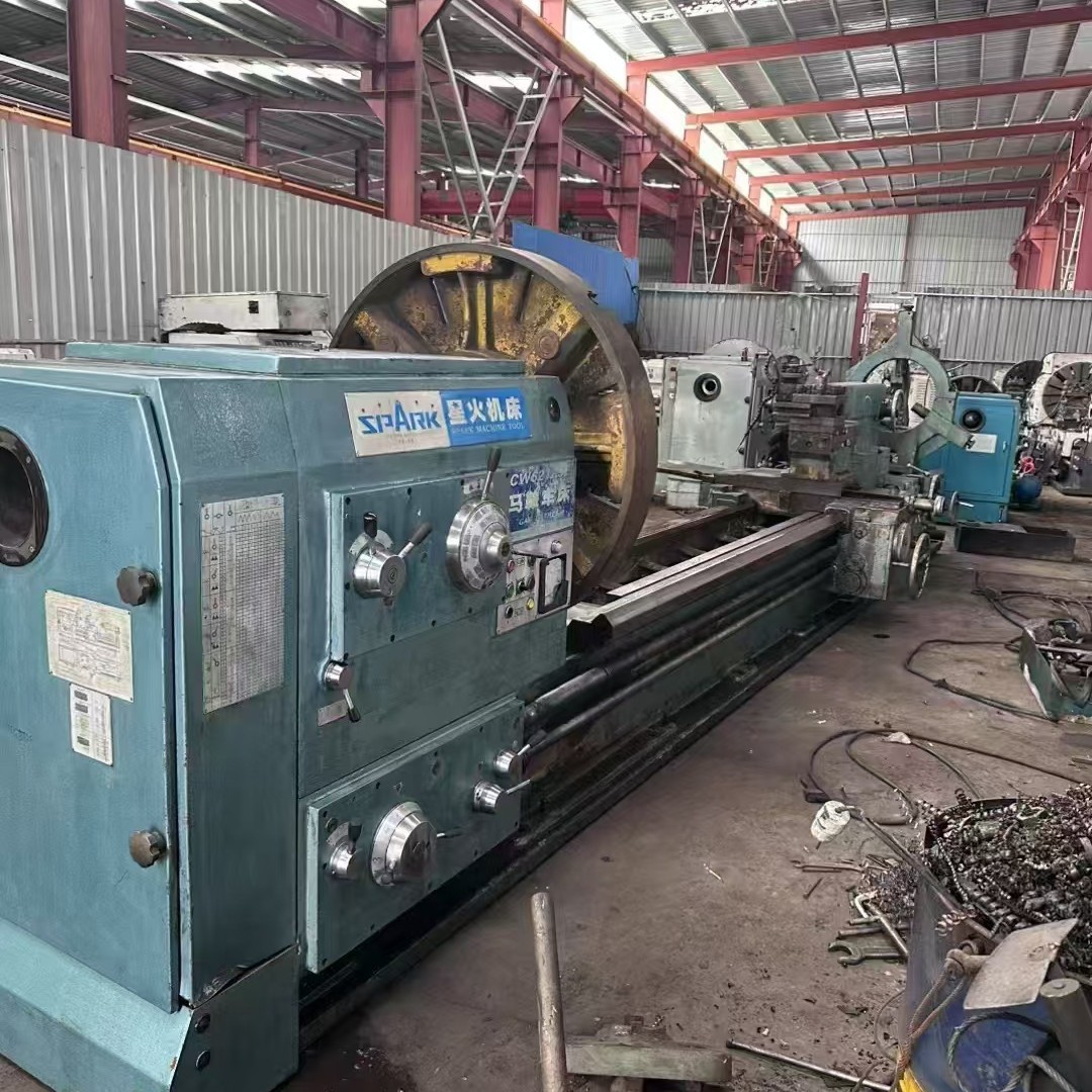 处理二手星火CW62125Ex5米卧式车床主电机功率15