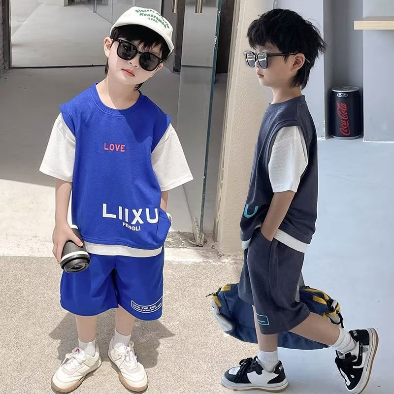 Traje de ropa de verano para niños 2024 nueva ropa para niños mediana y grande verano Internet celebridad deportes de moda Traje de dos piezas de manga corta para niños