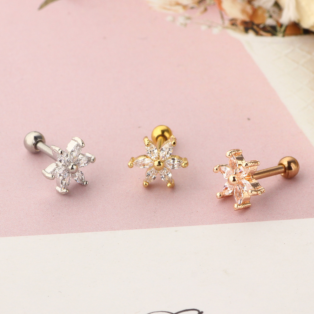 Pointed titanium steel lip stud product view