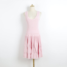 2025夏新粉色无袖竖条纹针织修身连衣裙职场通勤休闲约会两穿裙