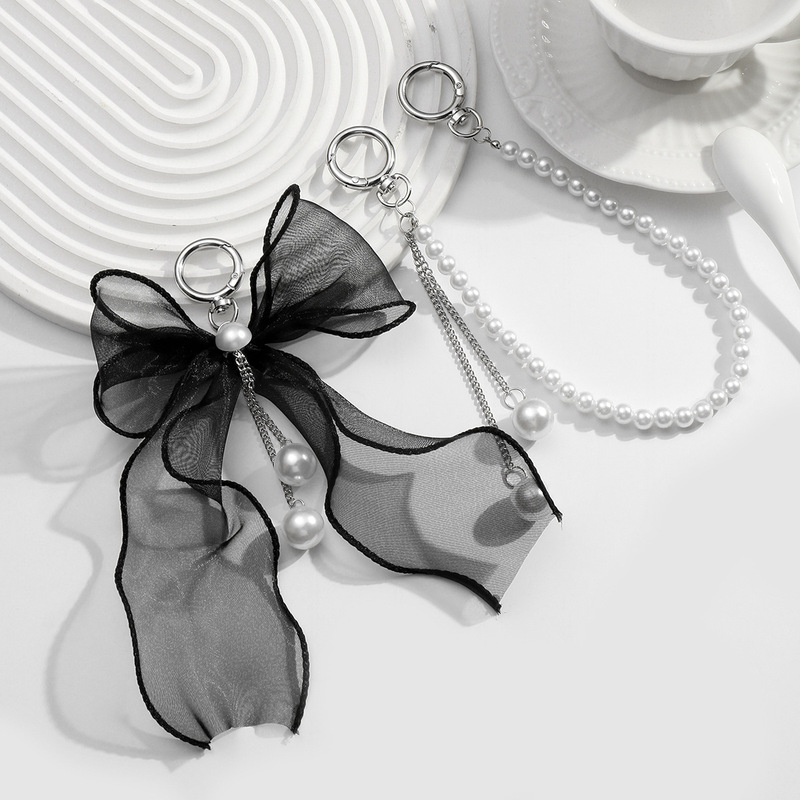 Cross-border explosions sweet cool dark Gothic white imitation pearls beaded black lace mesh bow key chain