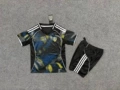 Leeds united away kit