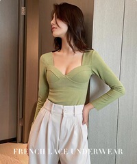 Autumn and winter German velvet seamless thermal underwear women's tops with hair straps and chest pads low-neck long-sleeved slim bottoming shirts for women in autumn