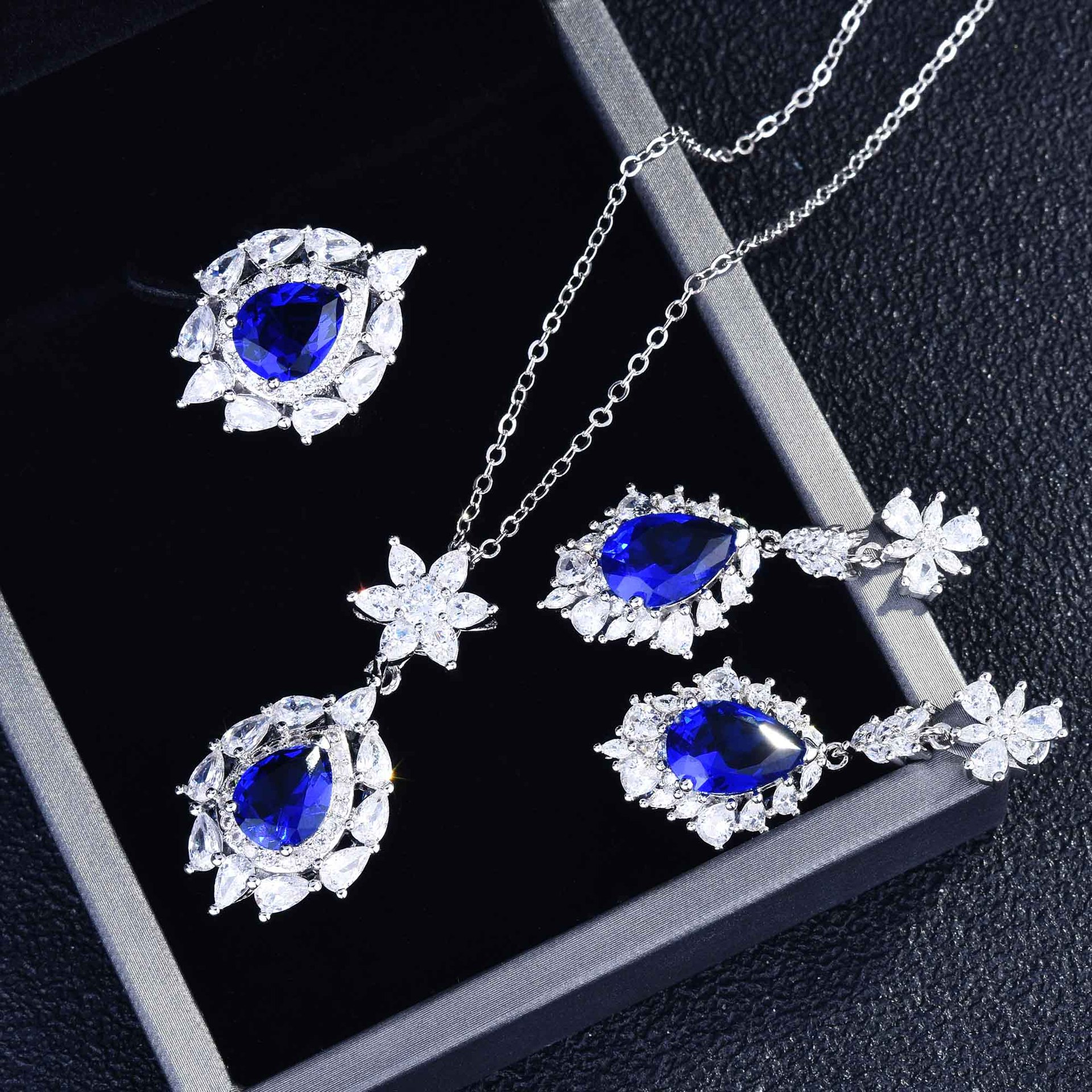 European And American Luxury Imitation Natural Tanzanite Blue Jewellery Drop-shaped Diamond Earrings, Colorful Ring Pendants display picture 3