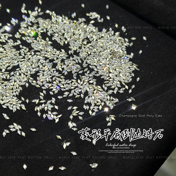 Small diamond with zircon for manicure