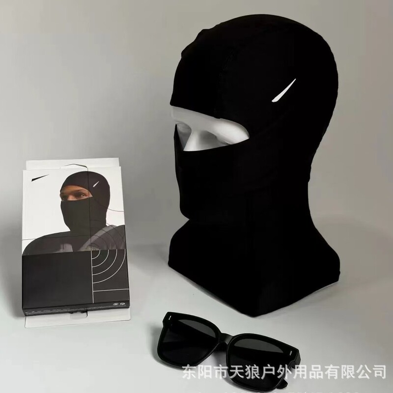 Cross-Border Popular Item: Hook-And-Loop Hat for Cycling and Skiing, Cold-Proof, Warm, Dust-Proof Mask, Autumn and Winter Headgear, Neck Gaiter, Foreign Trade, Sand and Dust Protection Cross-Border Popular Item: Hook-And-Loop Hat for Cycling and Skiing, Cold-Proof, Warm, Dust-Proof Mask, Autumn and Winter Headgear, Neck Gaiter, Foreign Trade, Sand and Dust Protection
