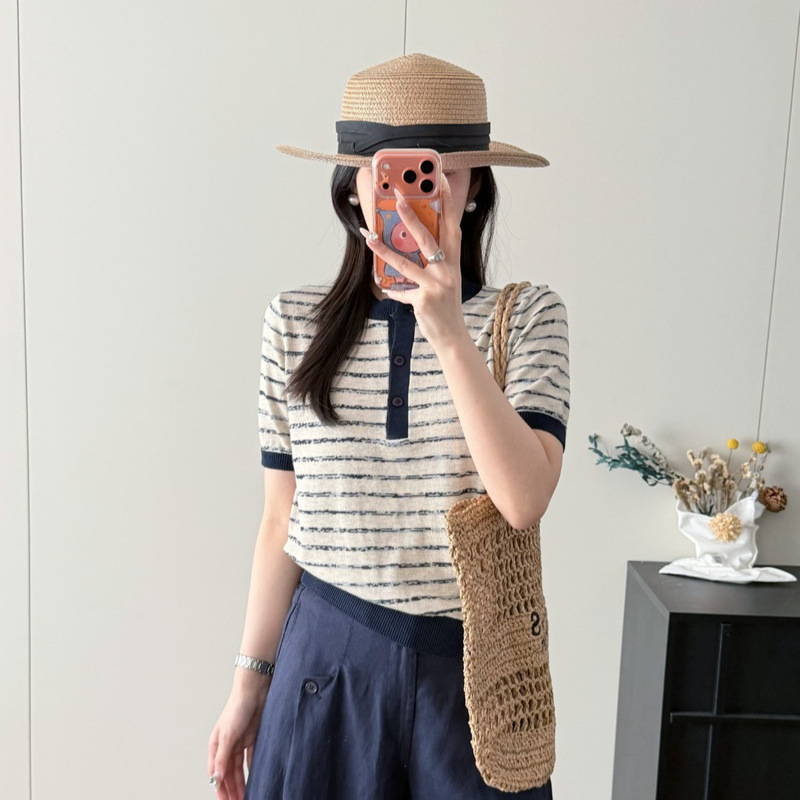 Retro Age-Reducing Color-Blocked Striped Henley Collar Short-Sleeved Knit Shirt 0410E05