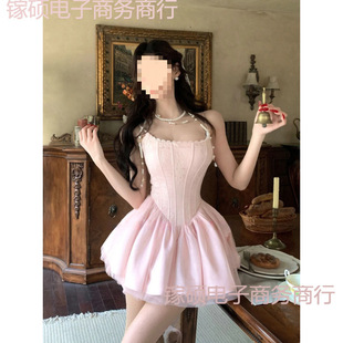 �����|�����������ٽzƴ�ӵ����B��ȹŮ�������������ȹ