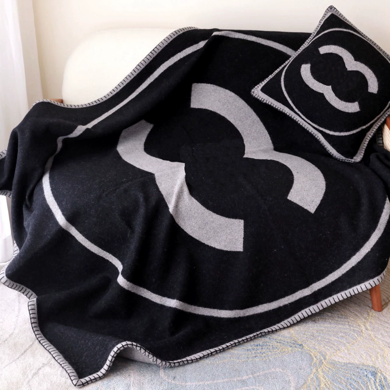Cashmere cloak, duvet, double-sided sofa